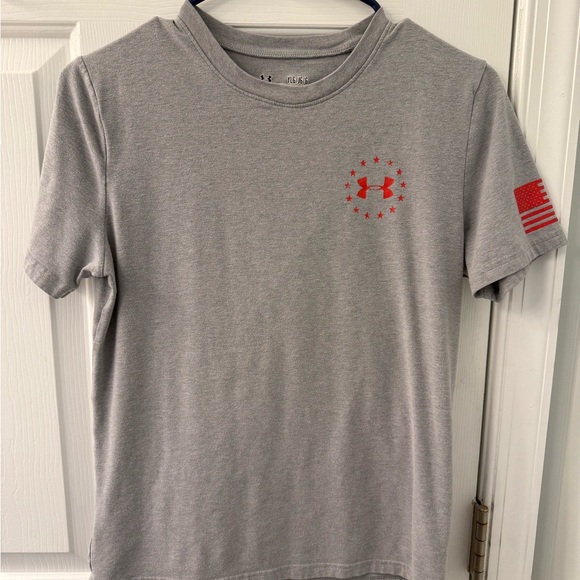 Under Armour camouflage and patriotic heat gear T-shirts YL - Picture 6 of 9